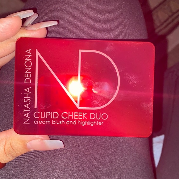 Natasha Denona - Picture 1 of 5